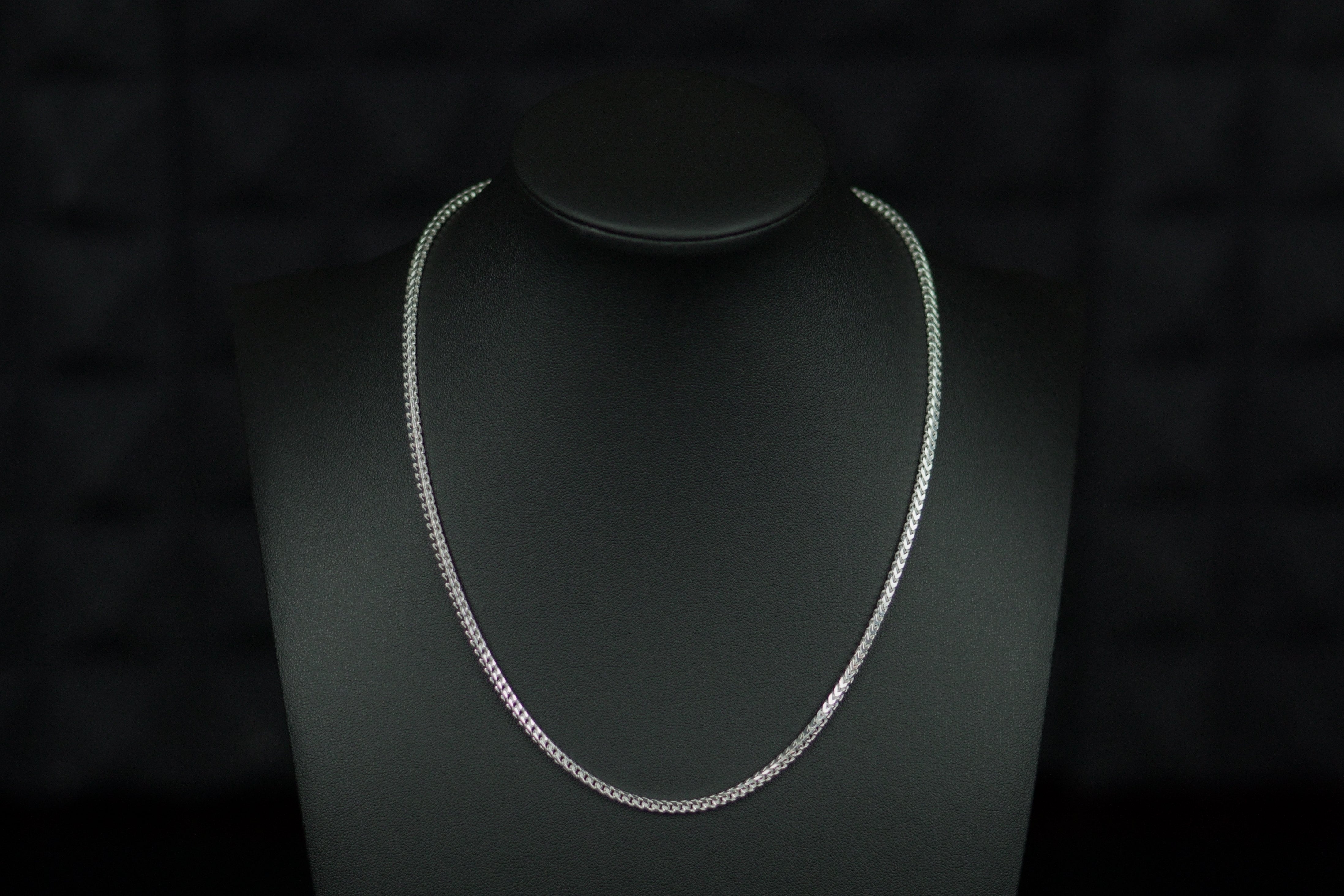 Throne Franco Chain Necklace close-up showing durable craftsmanship