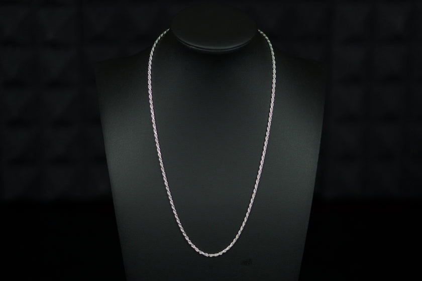 Close-up of Imperial Rope Chain Necklace in Sterling Silver - Made in Italy