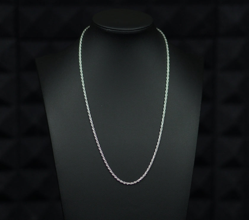 Imperial Rope sterling silver chain with intricate detailing, a hallmark of Italian craftsmanship